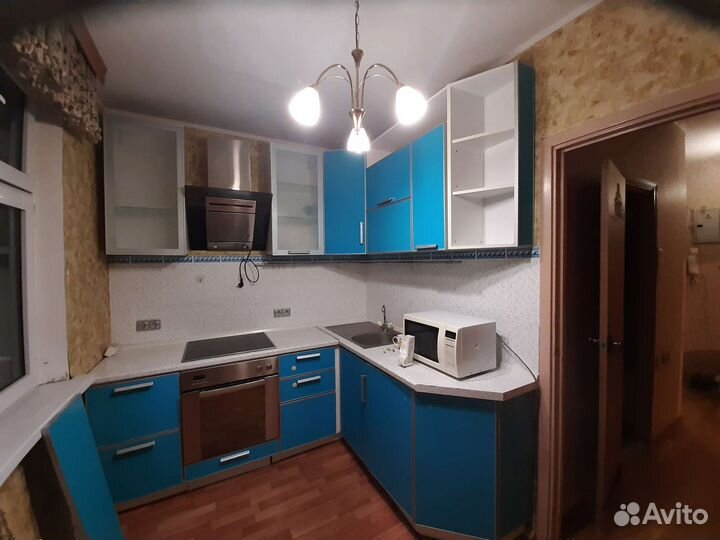 Бирюзовый кухонный гарнитур