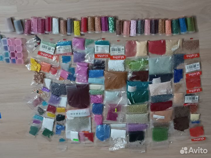 Бисер, бусины 5,5 кг