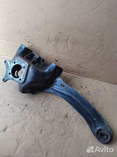 Рычаг задний продольный левый Mazda 3 BK 2005