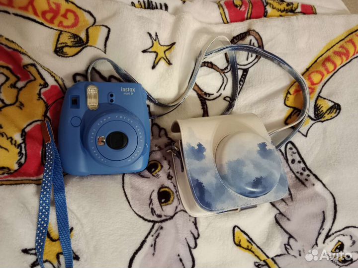 Полароид Fujifilm Instax Mini 9