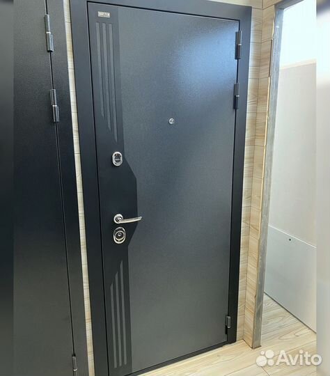 Дверь входная с терморазрывом