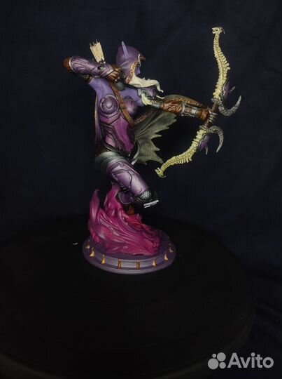 Фигурка сильвана из World of Warcraft