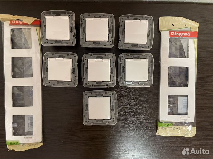 Розетка влагозащищенная с крышкой и шторками ip 44