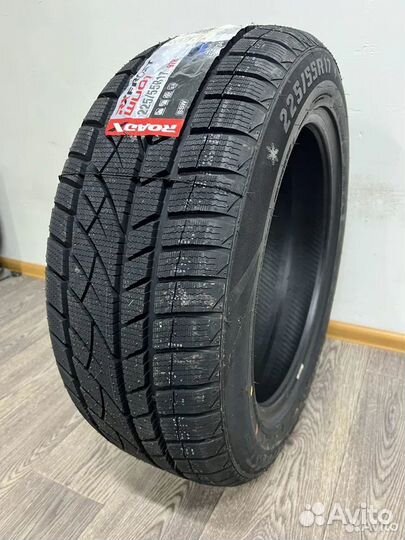 RoadX RX Frost WU01 225/55 R17 97H