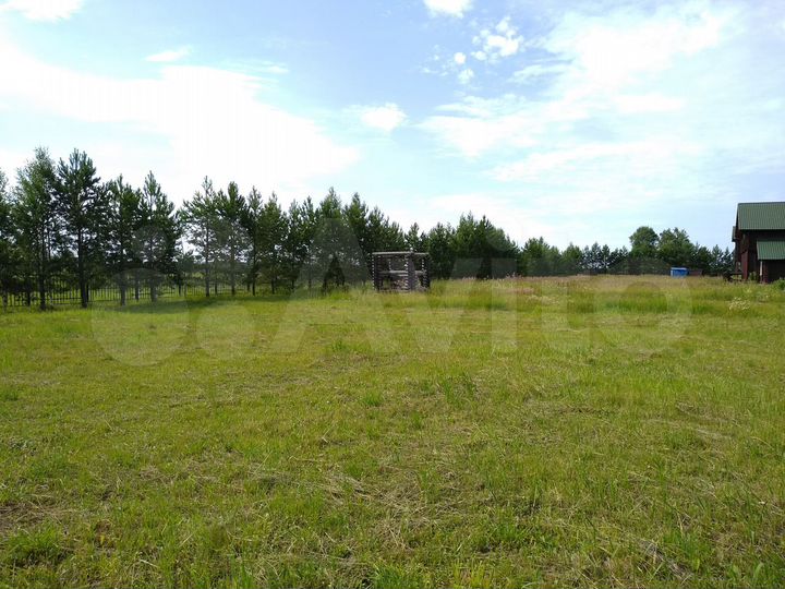 Дом 197,7 м² на участке 25,8 сот.