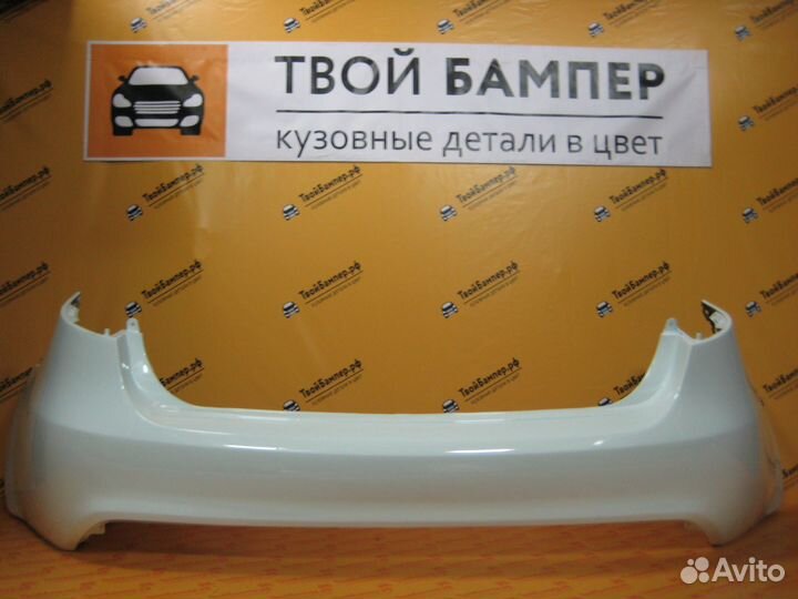 Бампер задний Kia Rio 2011 седан цвет Белый PGU