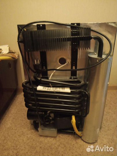 Холодильник минибар