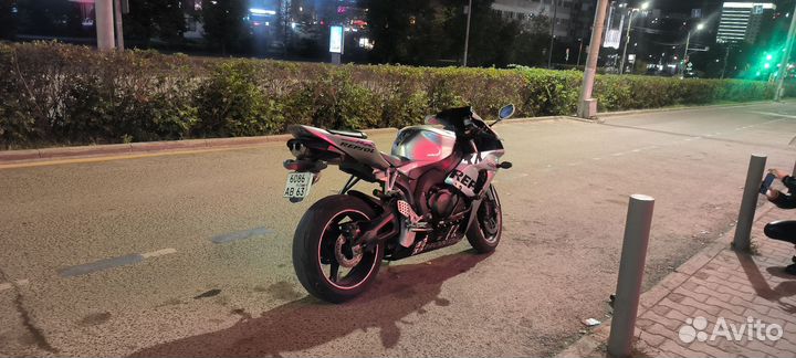 Мотоцикл honda cbr1000rr 2007возможен обмен наавто