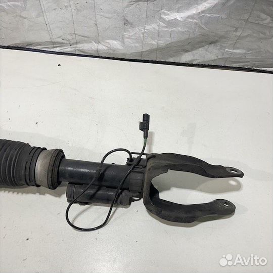 Амортизатор передний правый Мерседес w166 x166 63