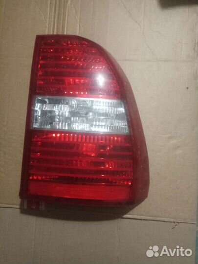 Фонарь задний Kia Sportage 2 левый, правый