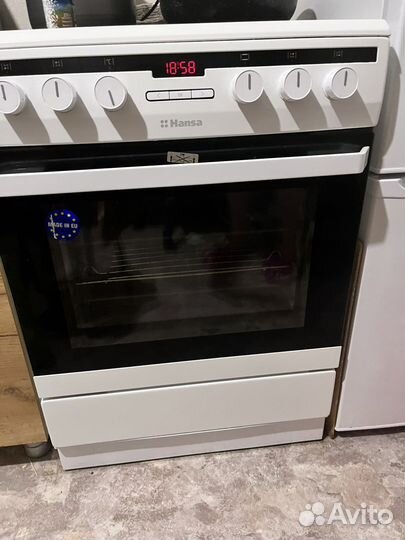 Плита электрическая стеклокерамика бу Hansa