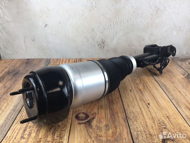 Передняя правая пневмостойка для Mercedes GL X166