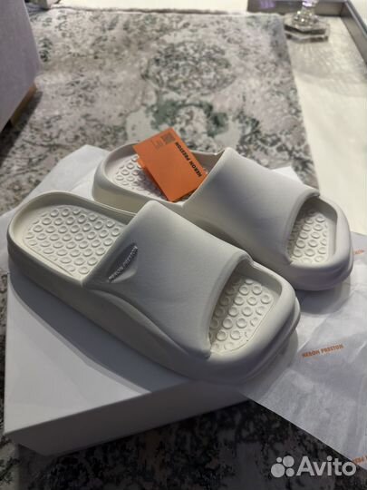 Шлепанцы heron preston