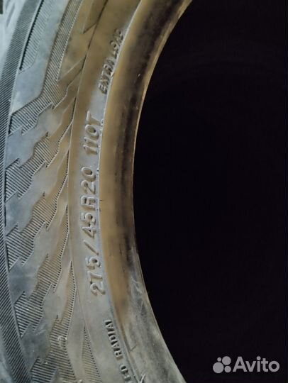 Yokohama Flexpan 270 245/45 R20