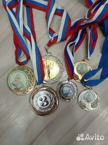 Медали с лентой, цена за все