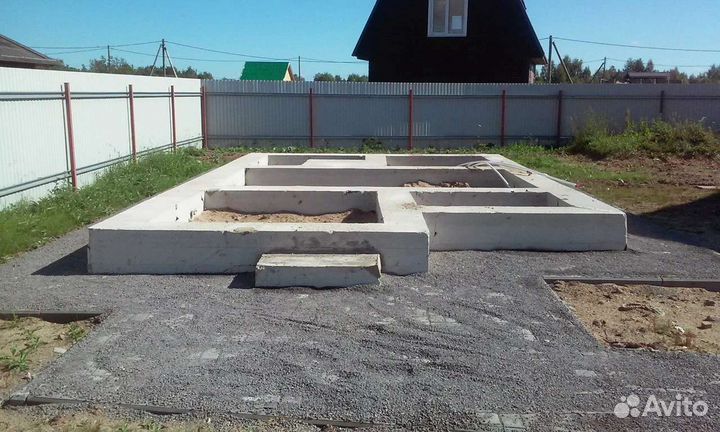 Строительство фундамента