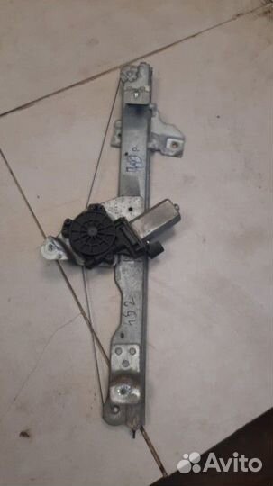 Стеклоподъемник электрический передний правый