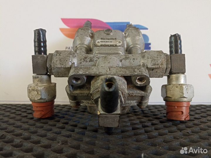 Кран защитный 4-х контурный