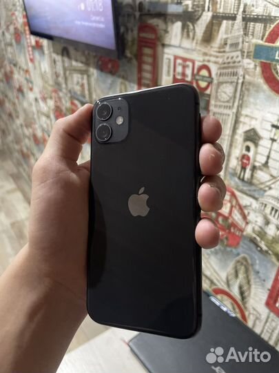 iPhone 11, 64 ГБ