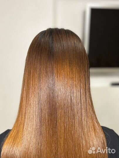 Кератиновое выпрямление волос
