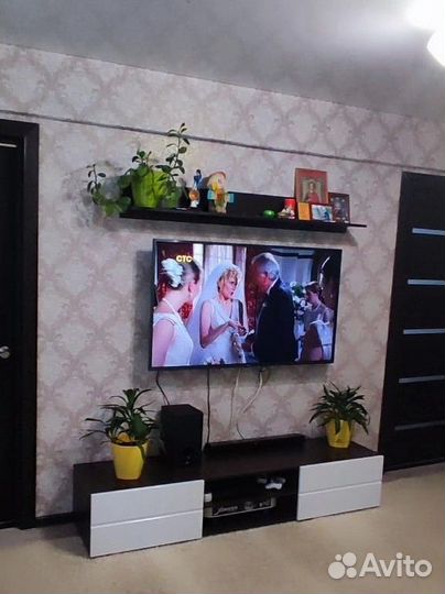 Стенка в гостиную