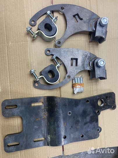 Отвязка переднего моста