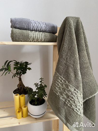 Махровые полотенца новые