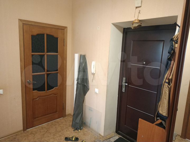 2-к. квартира, 60 м², 1/5 эт.