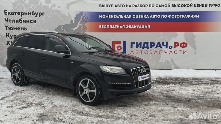 Радиатор кондиционера Audi Q7 (4L) 7L0898191A