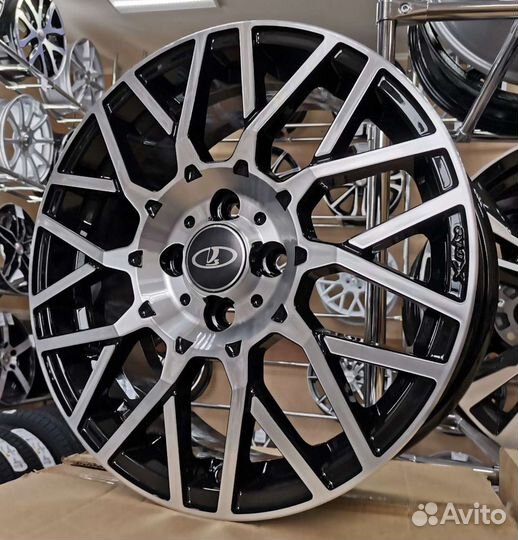 LADA Vesta, Largus R16 новые