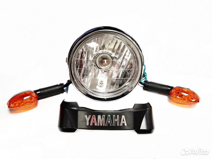 Фара Yamaha YBR125 в сборе с поворотниками (круг)