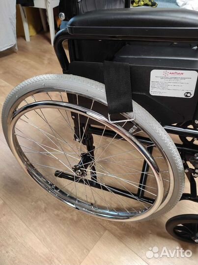 Инвалидная коляска новая