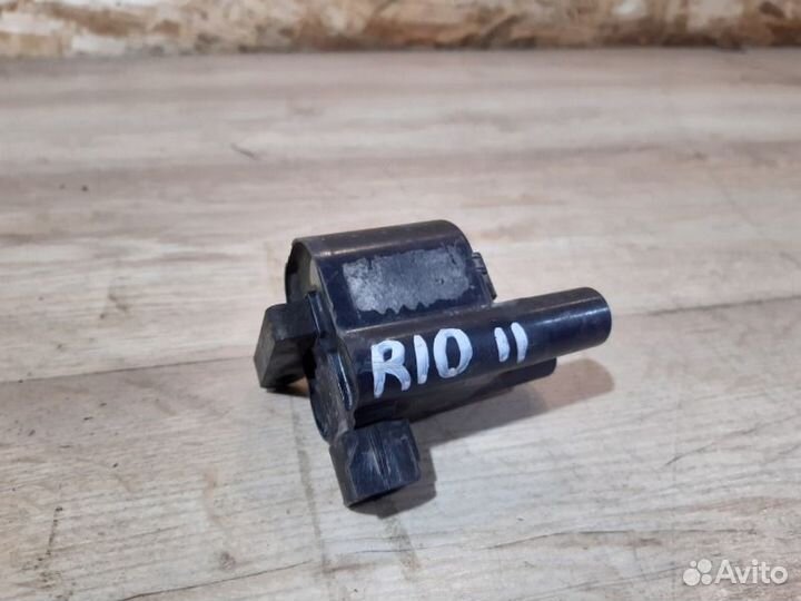 Катушка зажигания Kia Rio 2 sedan 1.4 G4EE 2010