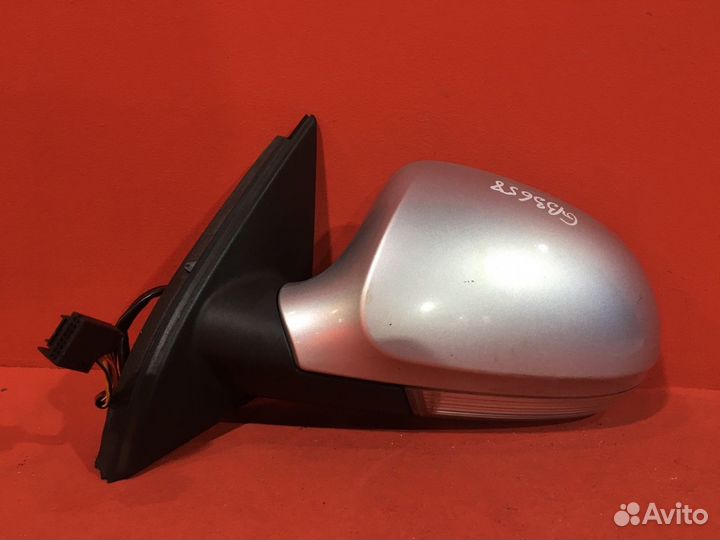 Зеркало заднего вида левое Volkswagen Passat B6