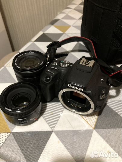 Зеркальный фотоаппарат canon eos 200d