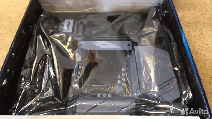 Материнская плата ASRock B460M PRO4