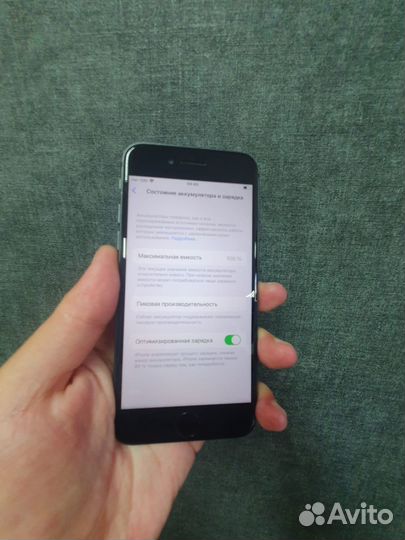 Смартфон Apple iPhone 8