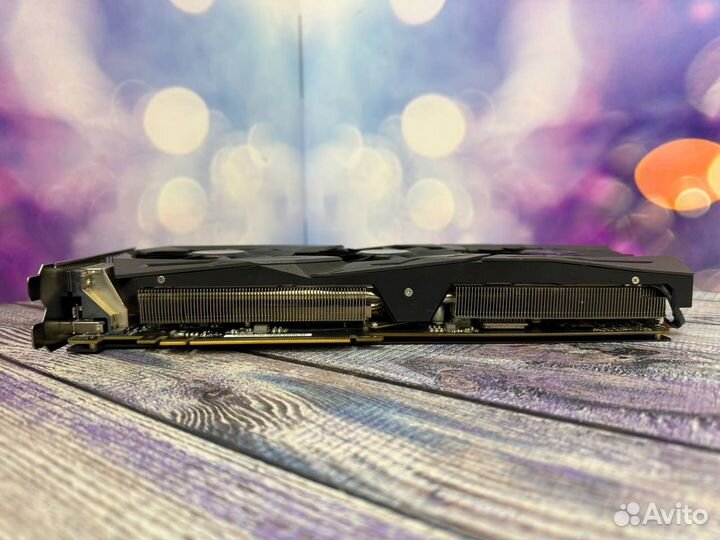 Продаётся видеокарта 1080ti Asus rog strix gaming