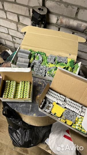 Клемный зажим зни-3/6 wago