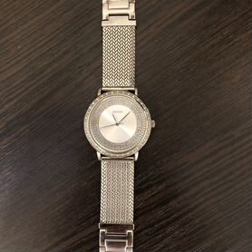 Часы женские Guess