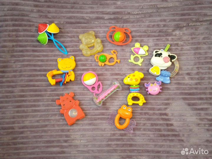 Прорезыватель для зубов и погремушки