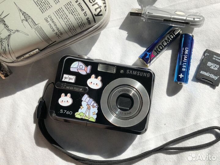 Компактный фотоаппарат Samsung S760