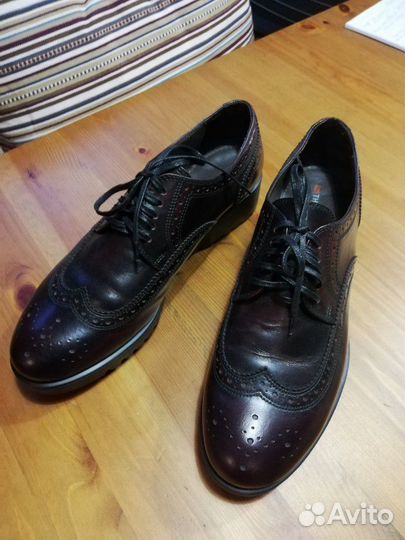 Полуботинки Tomas Munz р. 39