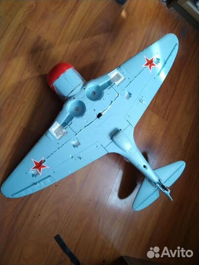 Радиоуправляемый самолёт Ла-7