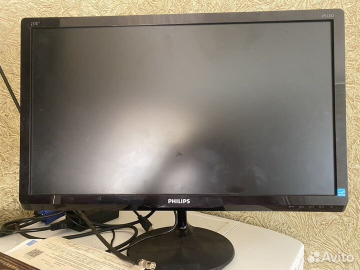 Монитор Philips