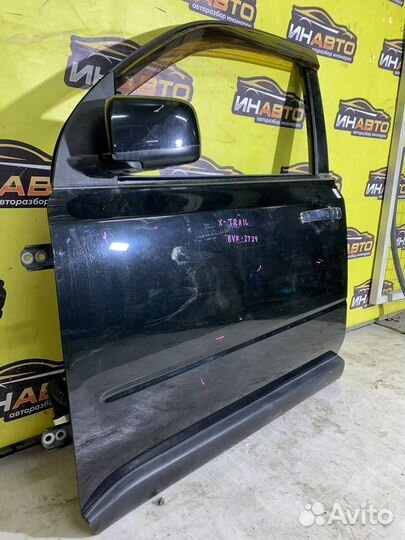 Передняя левая дверь Nissan x trail t31