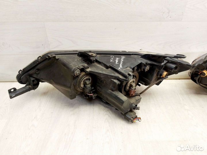 Фары Mitsubishi Outlander 2005-2009 Комплект