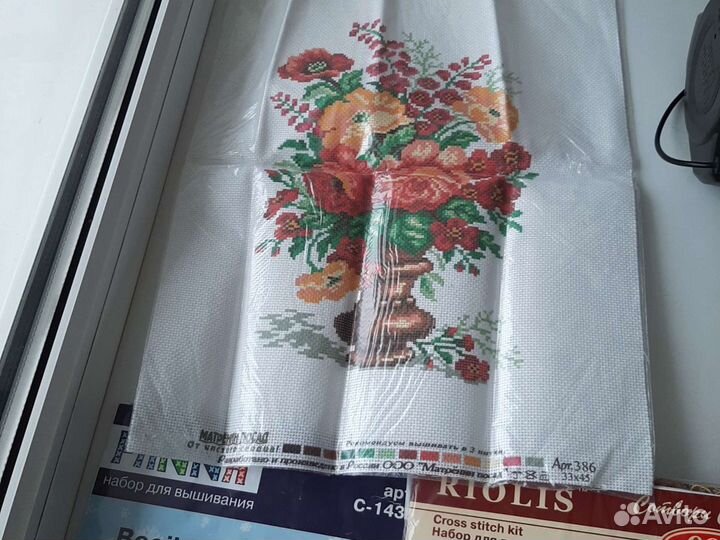 Наборы для вышивания крестом разные