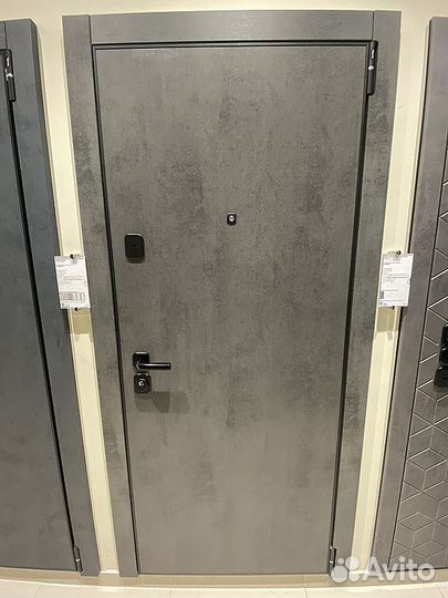 Дверь входная