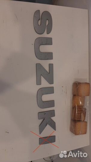 Буквы колпака заднего колеса